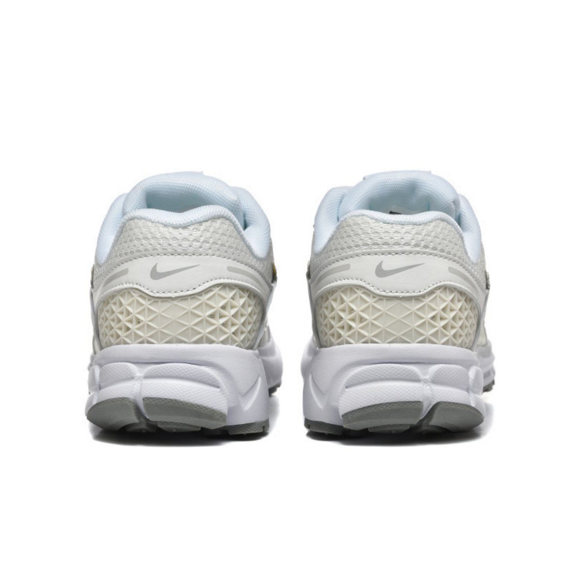 Nike Air Zoom Vomero 5
