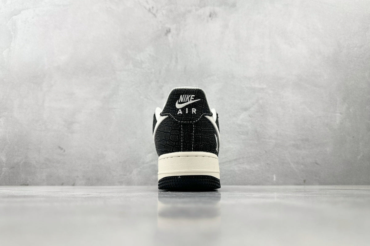 Louis Vuitton x Nike Air Force 1