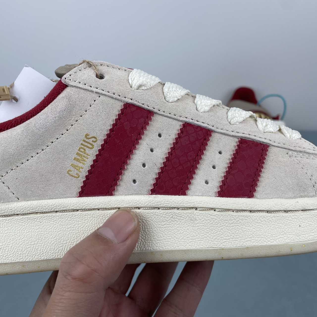 Adidas Campus 00s