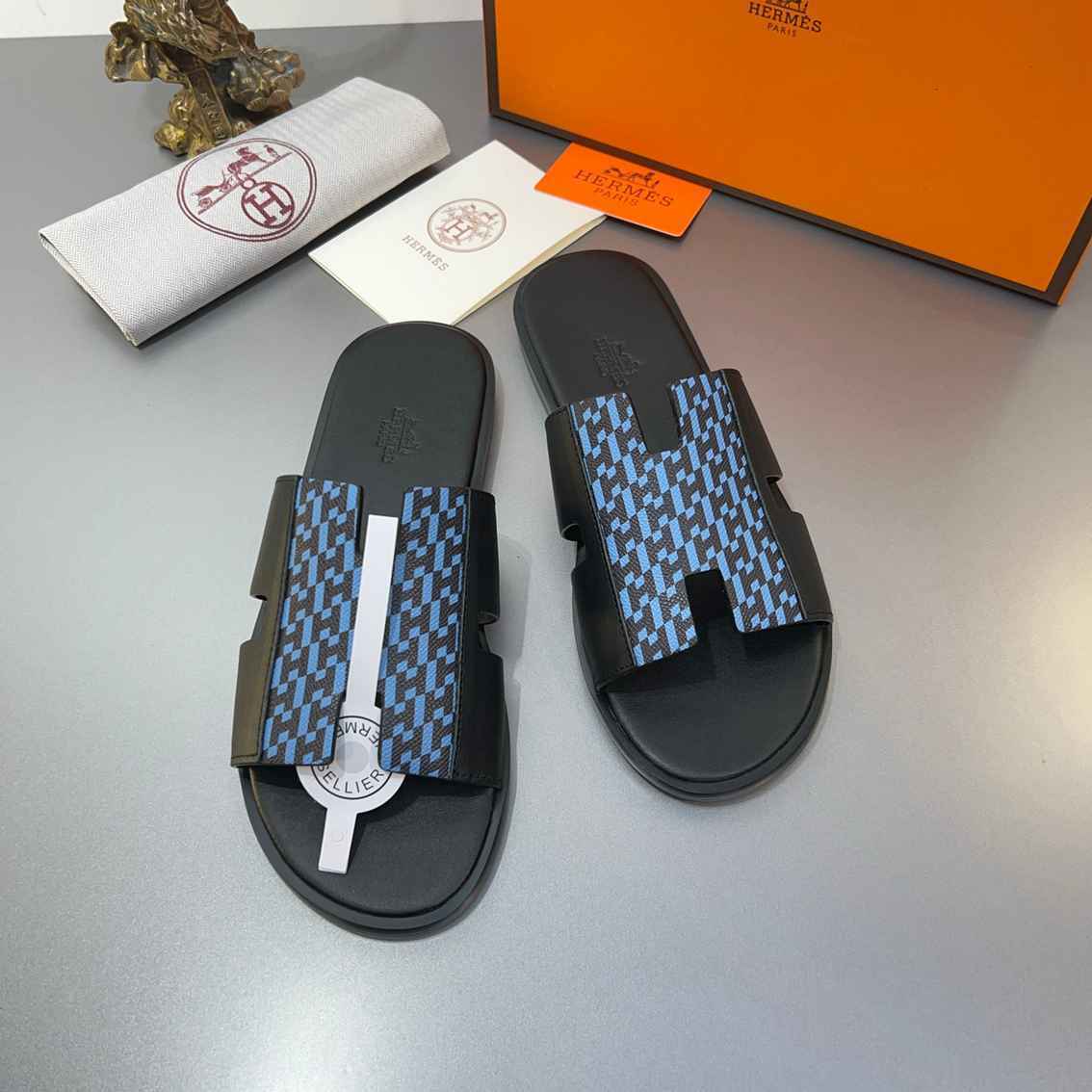 Chinelo Hermes