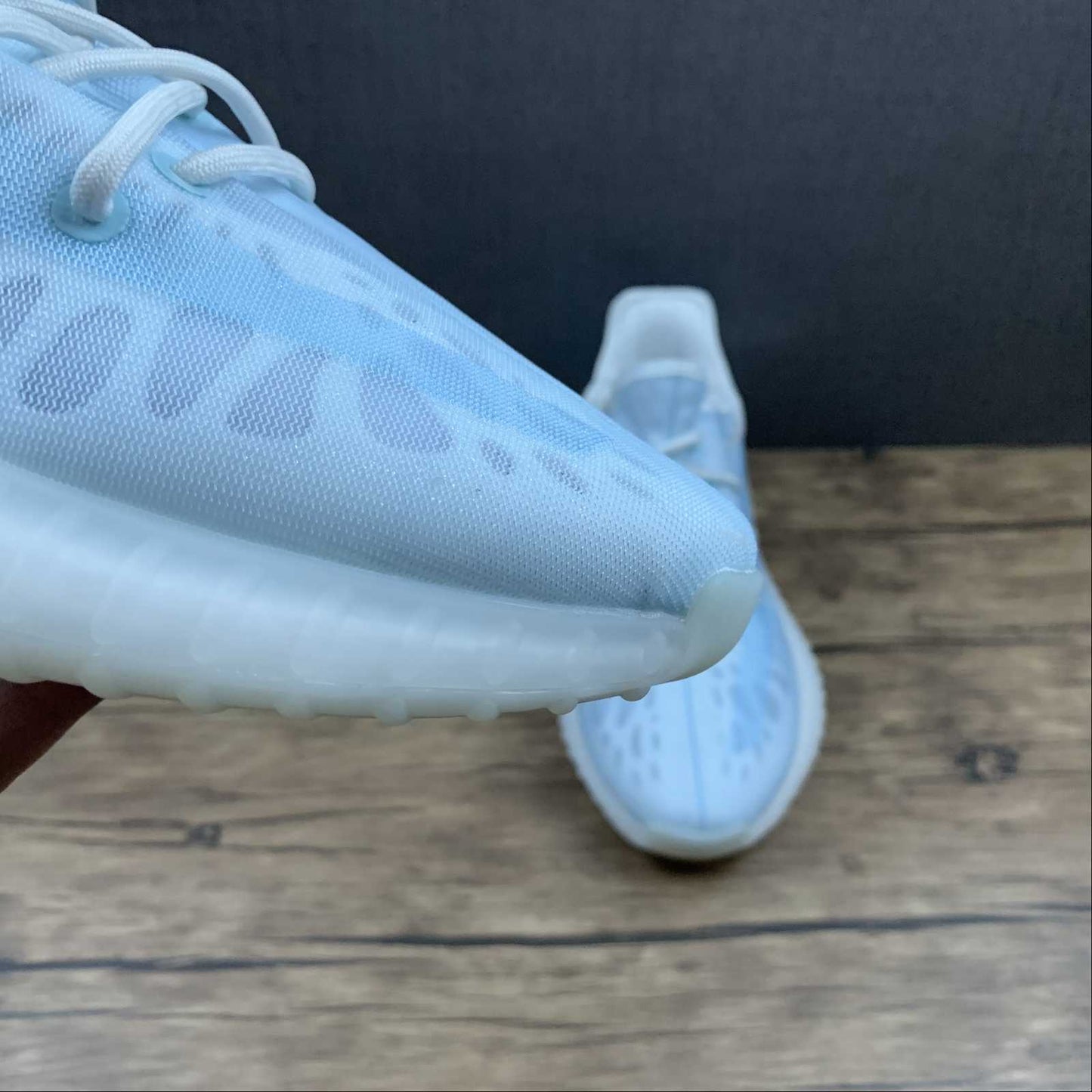 Adidas Yeezy Boost 350 V2