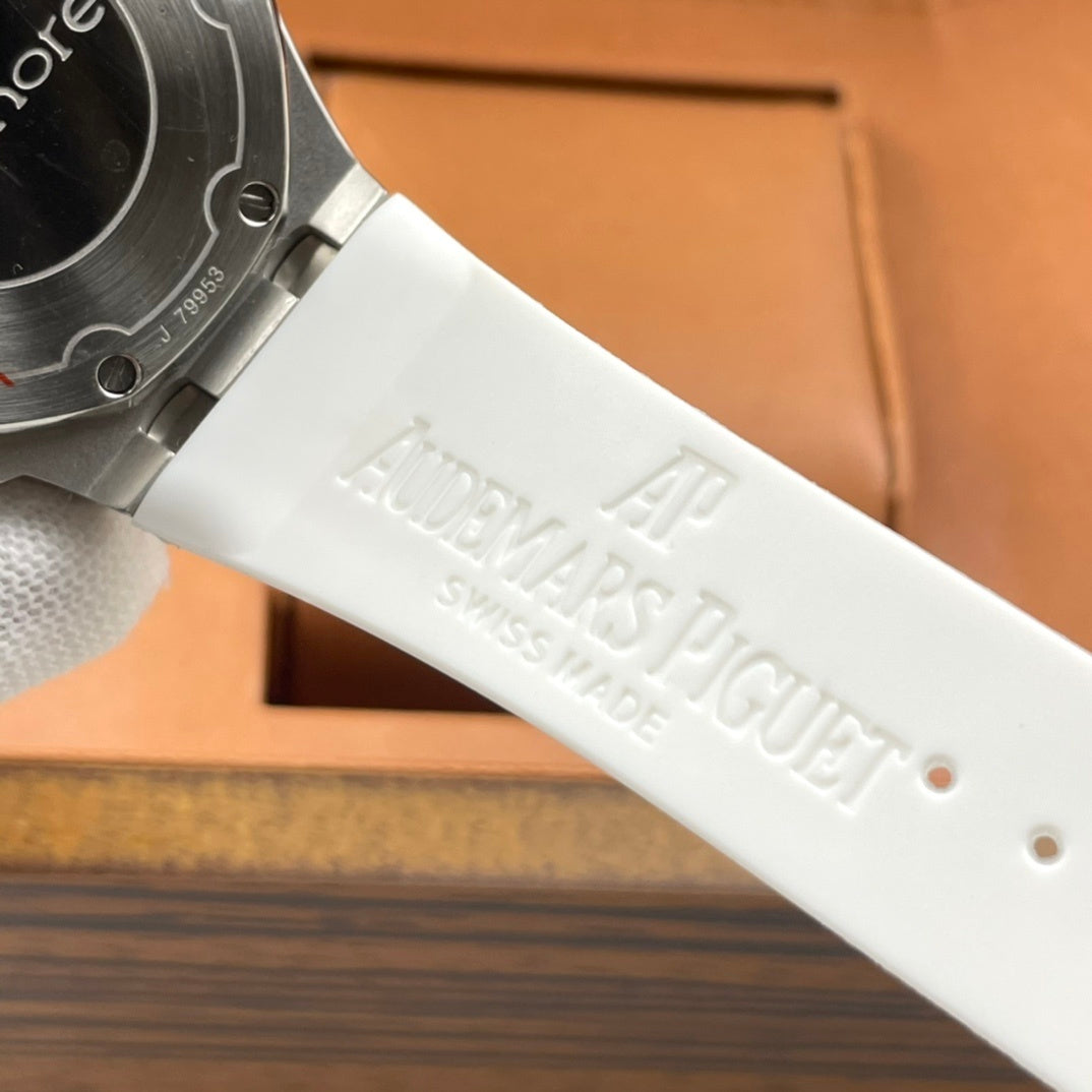 Royal Oak Medium
