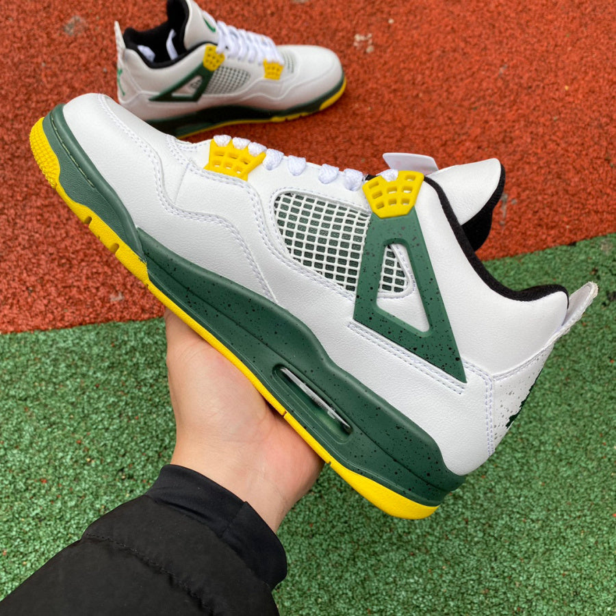 Air Jordan 4