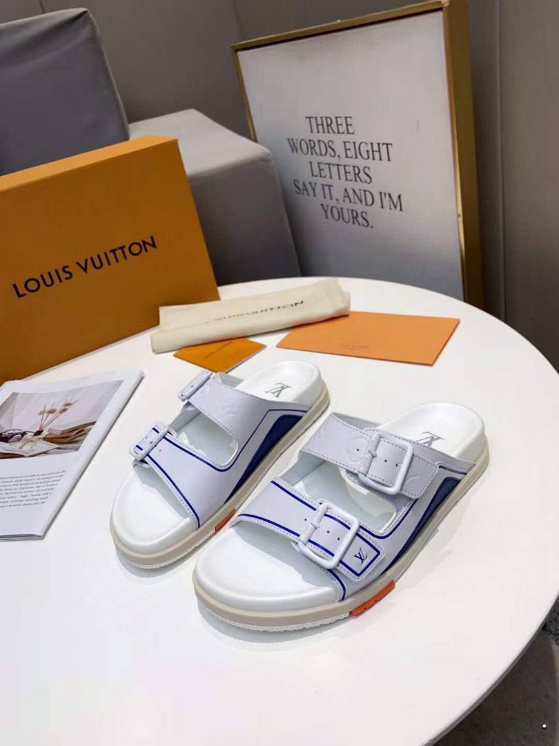 Chinelo Louis Vuitton
