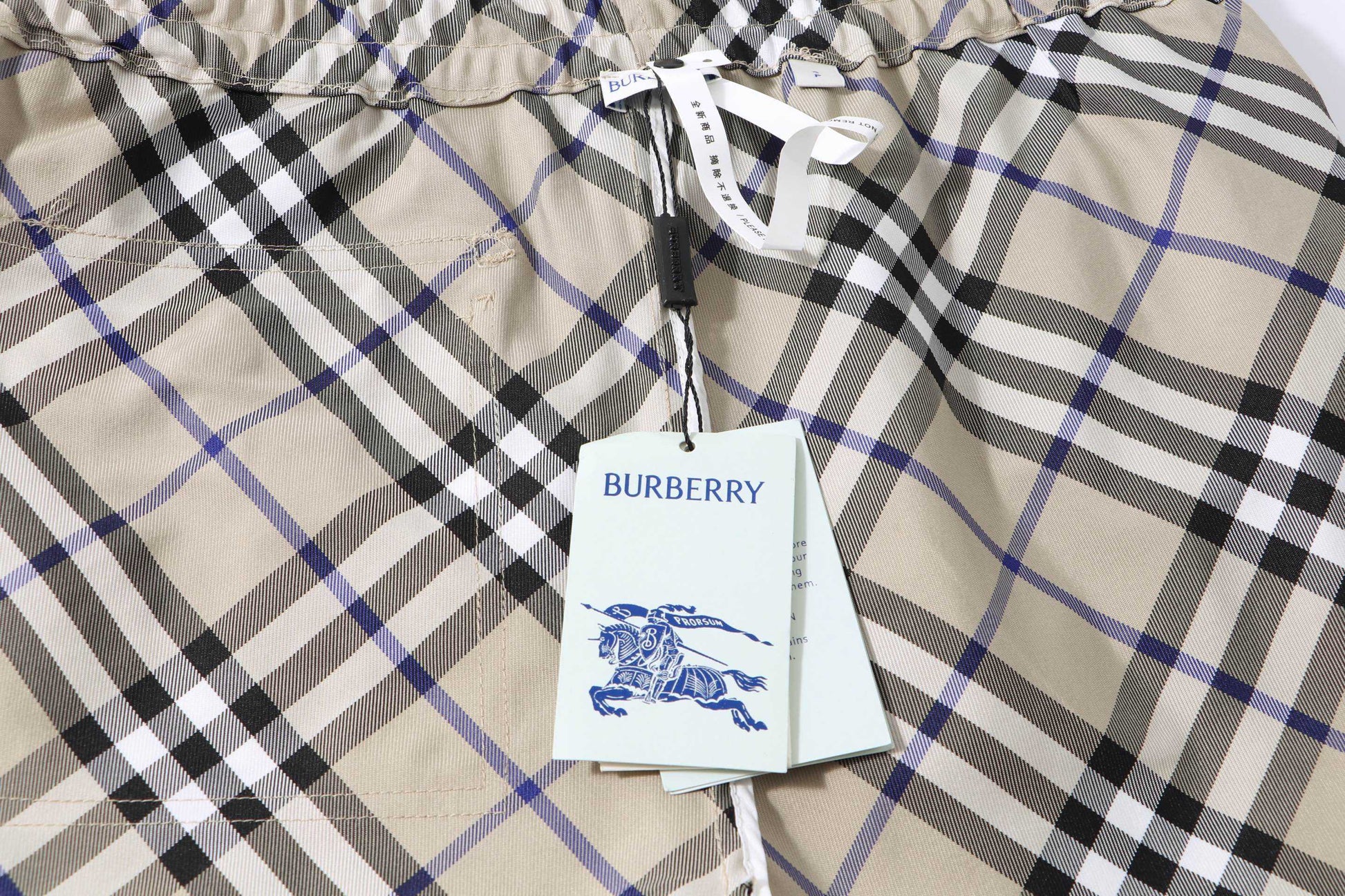 Short Burberry
