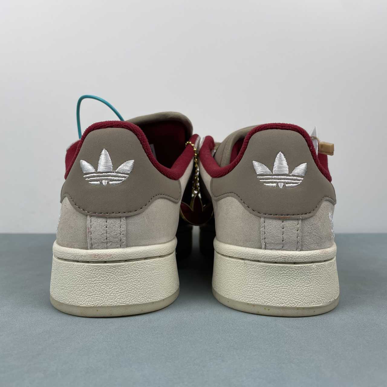 Adidas Campus 00s