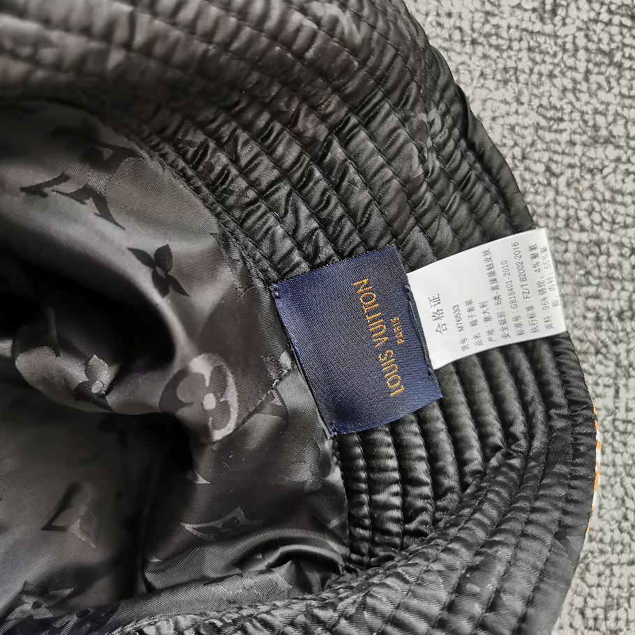 Boné Louis Vuitton