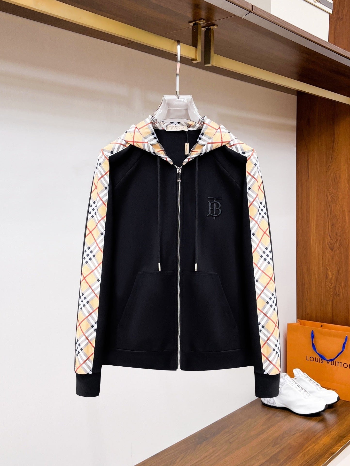 Conjunto Burberry 1.1