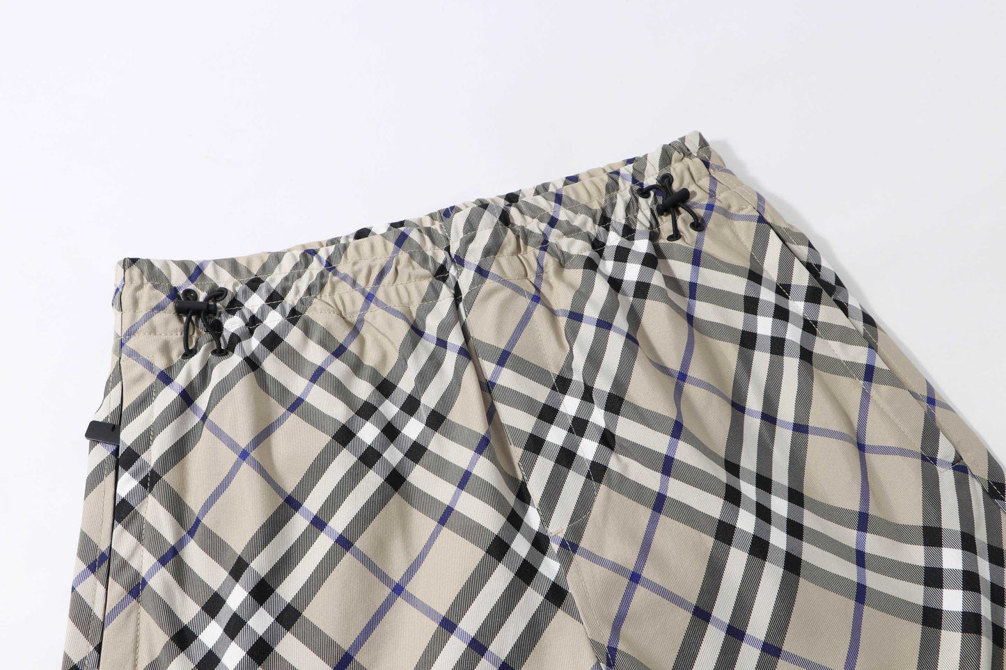Short Burberry