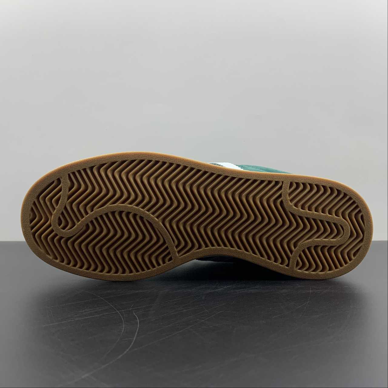 Adidas Campus 00s