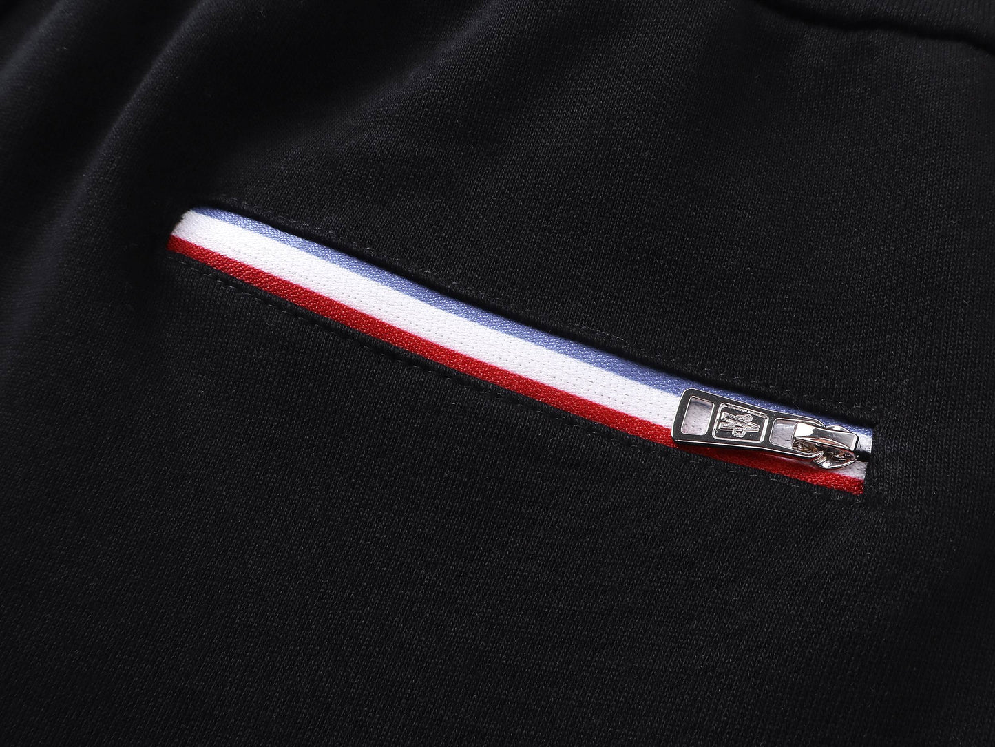 Moncler Pantalón corto