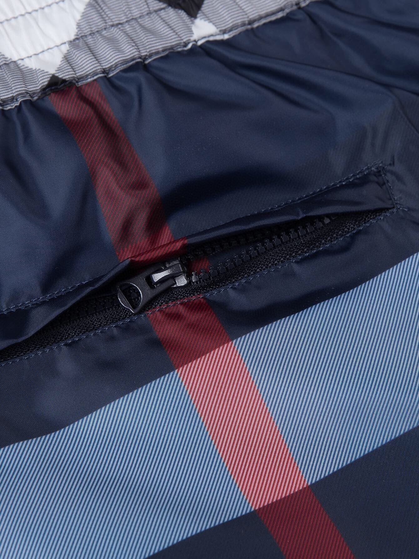 Short Burberry
