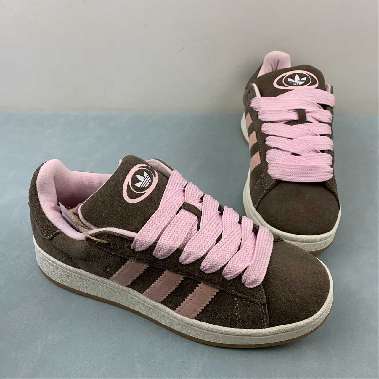 Adidas Campus 00s
