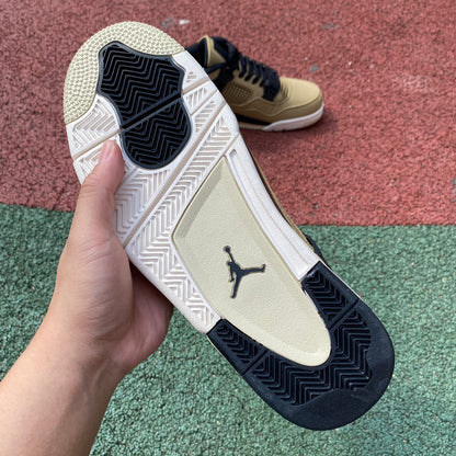 Air Jordan 4