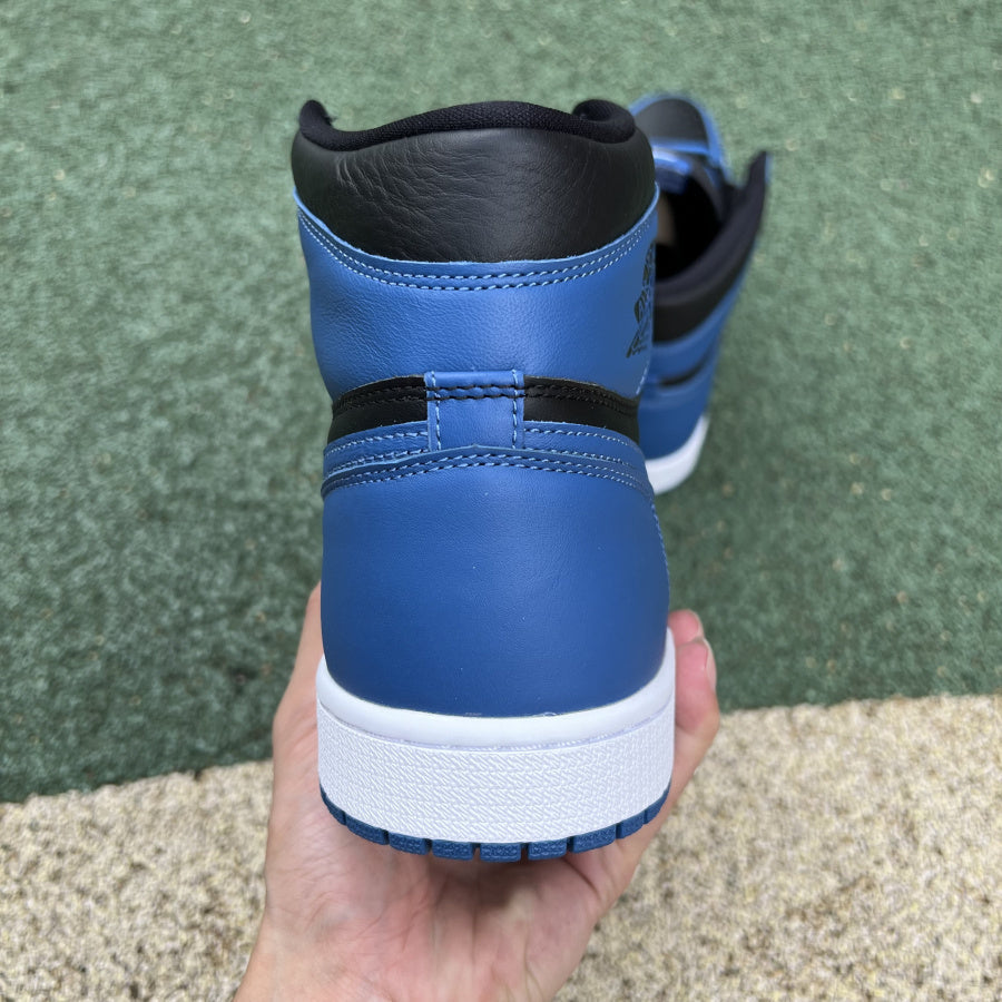 Jordan 1
