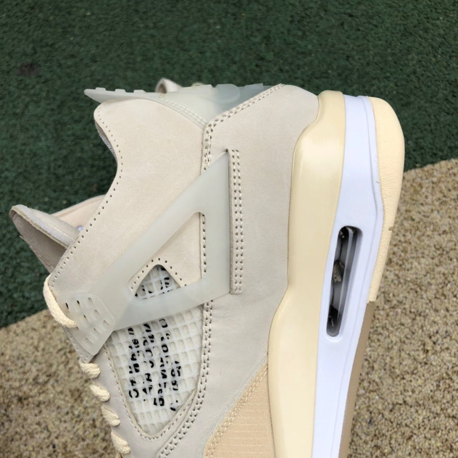 Air Jordan 4