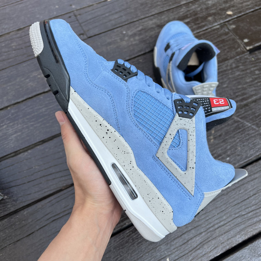 Air Jordan 4
