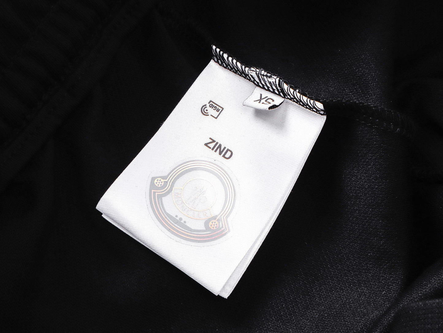 Pantalón corto Moncler