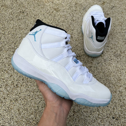 Air Jordan 11