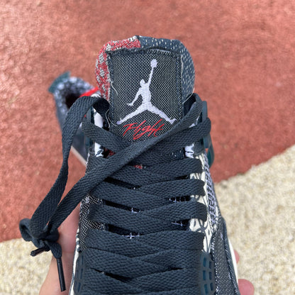 Air Jordan 4