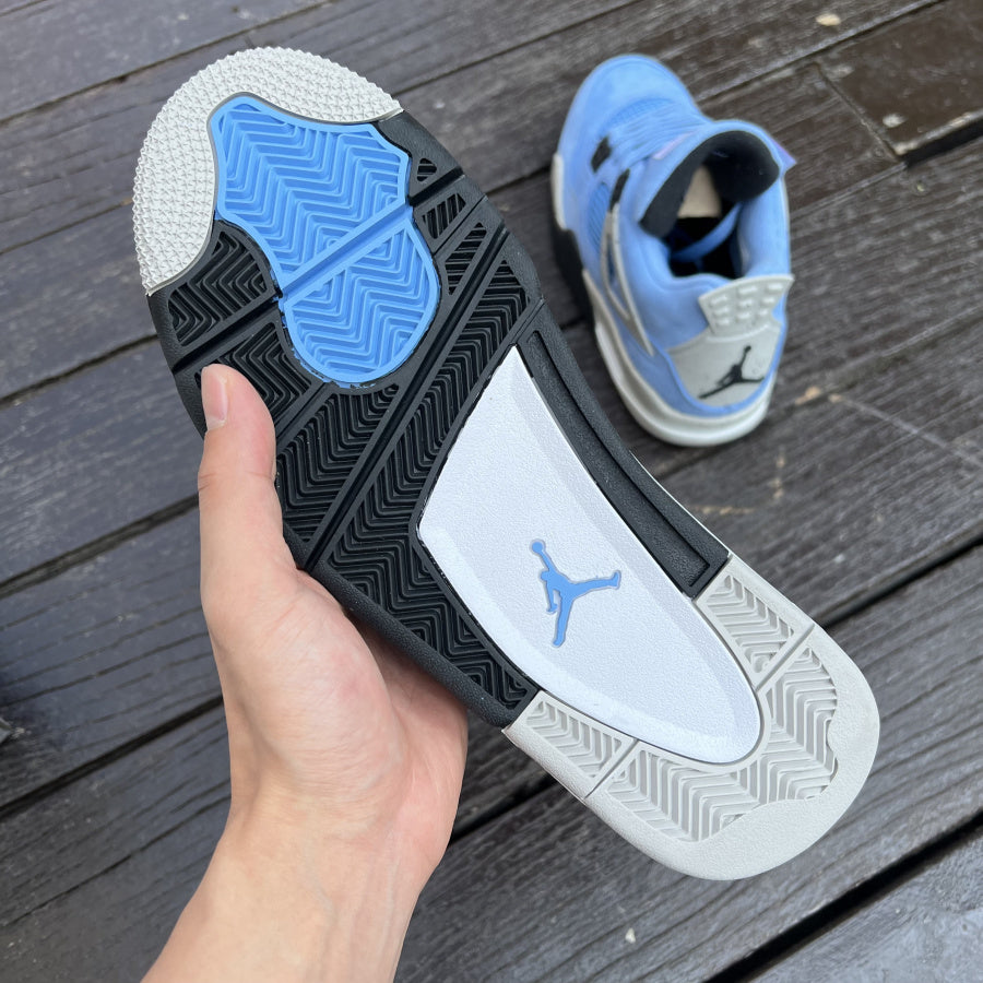 Air Jordan 4