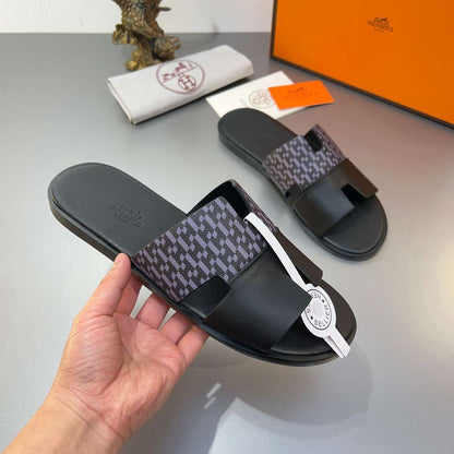 Chinelo Hermes Izmir