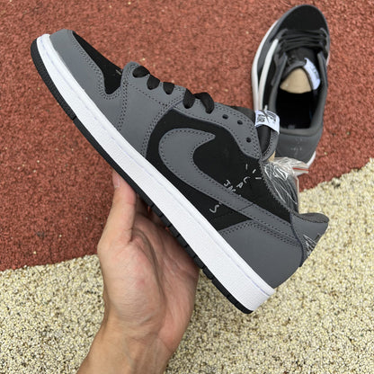 Jordan 1 Low