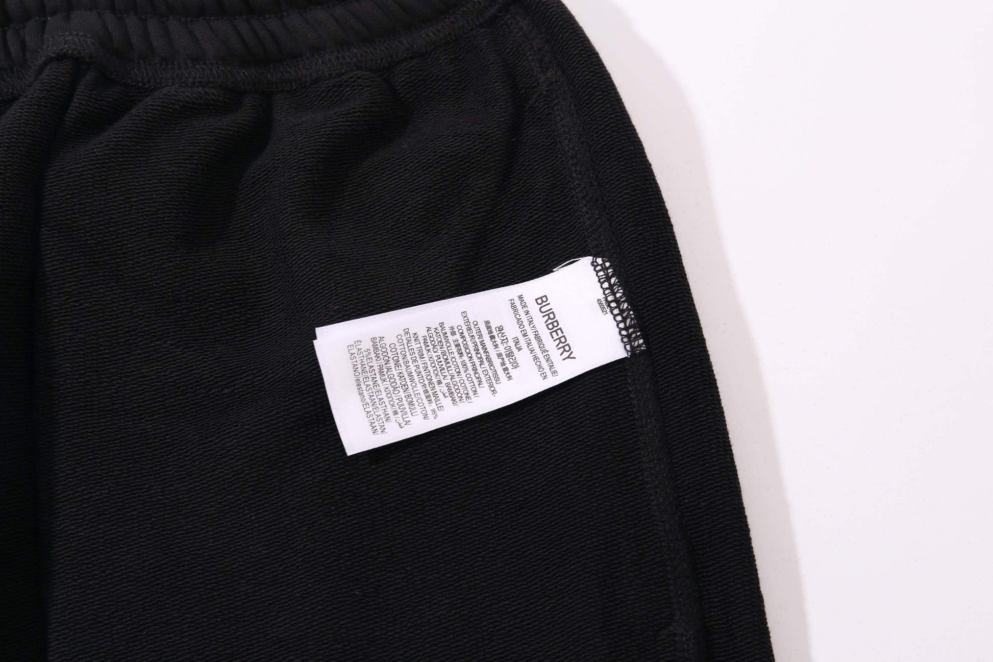 Short Burberry