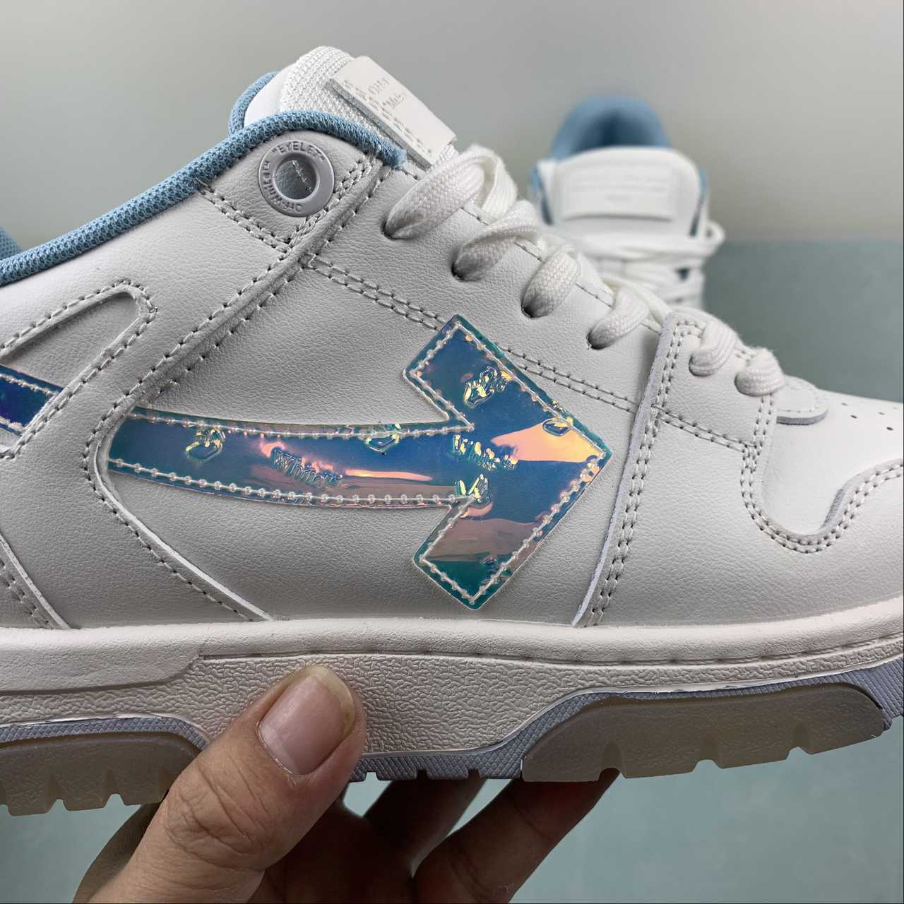 OFF-WHITE Out Of Office "000" Low