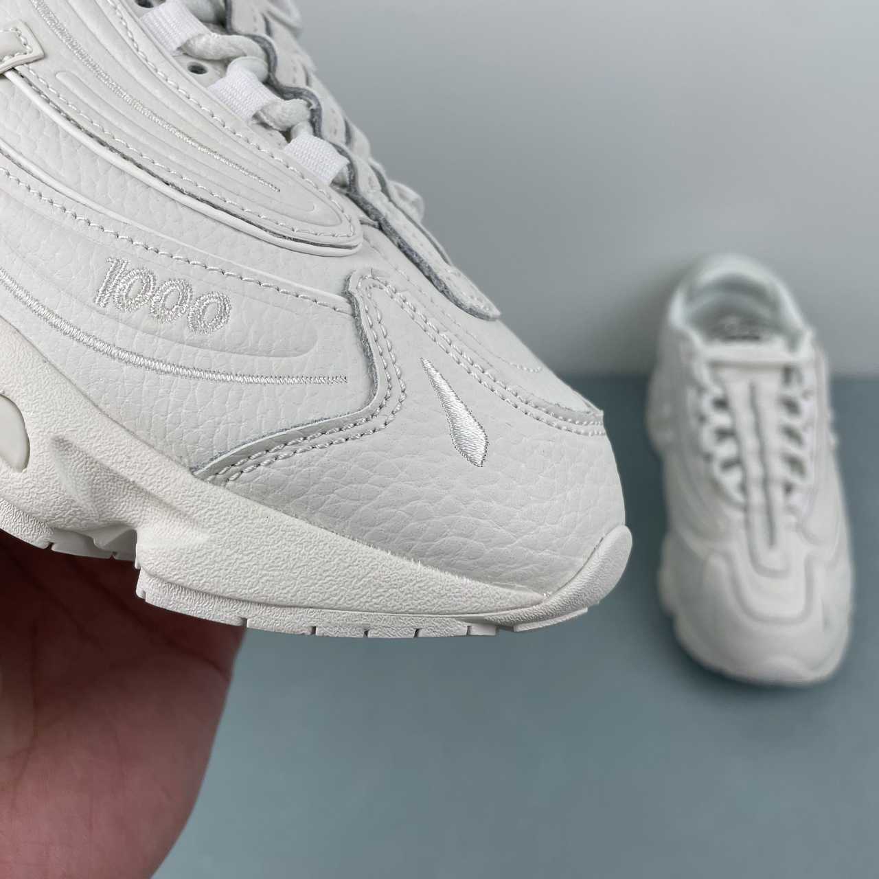 New Balance 1000