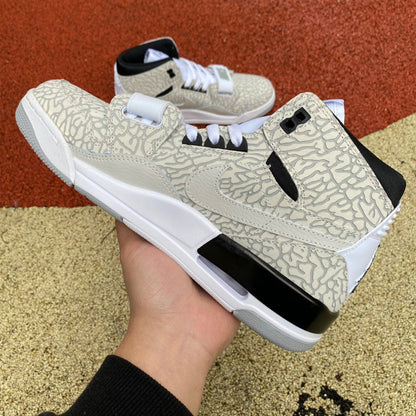 Air Jordan 3