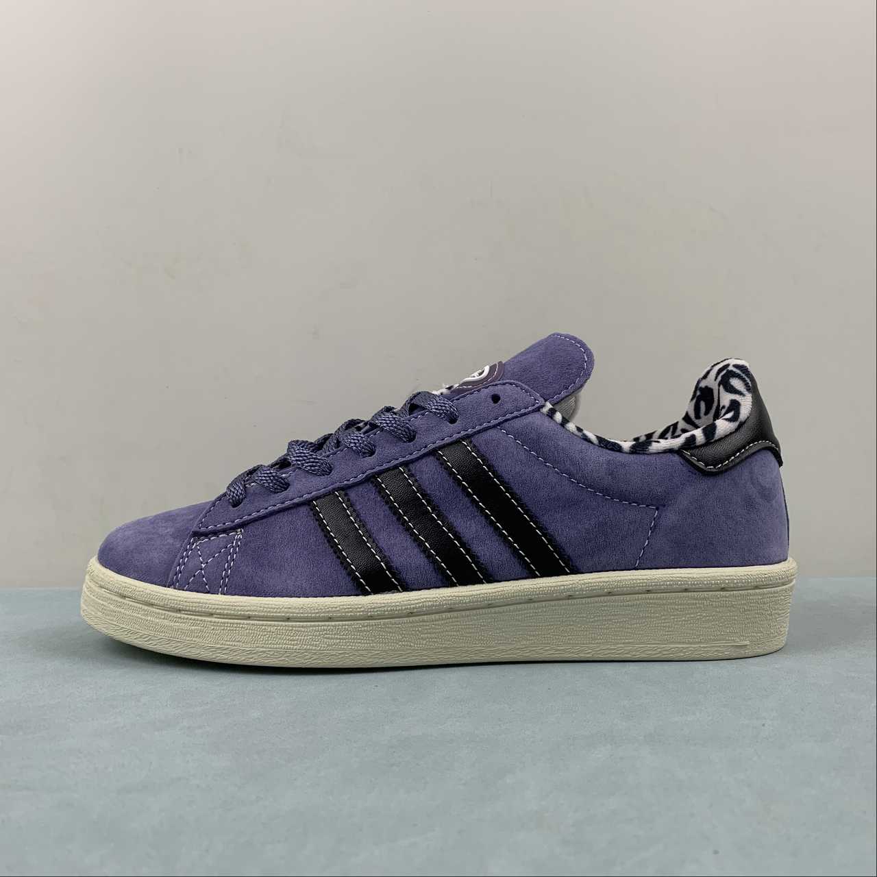 Adidas Campus 00s