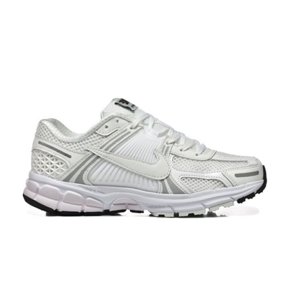 Nike Air Zoom Vomero 5