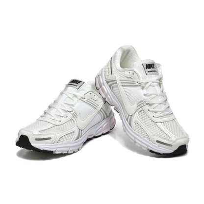 Nike Air Zoom Vomero 5