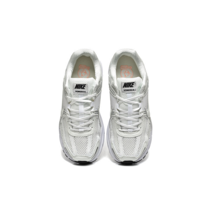 Nike Air Zoom Vomero 5
