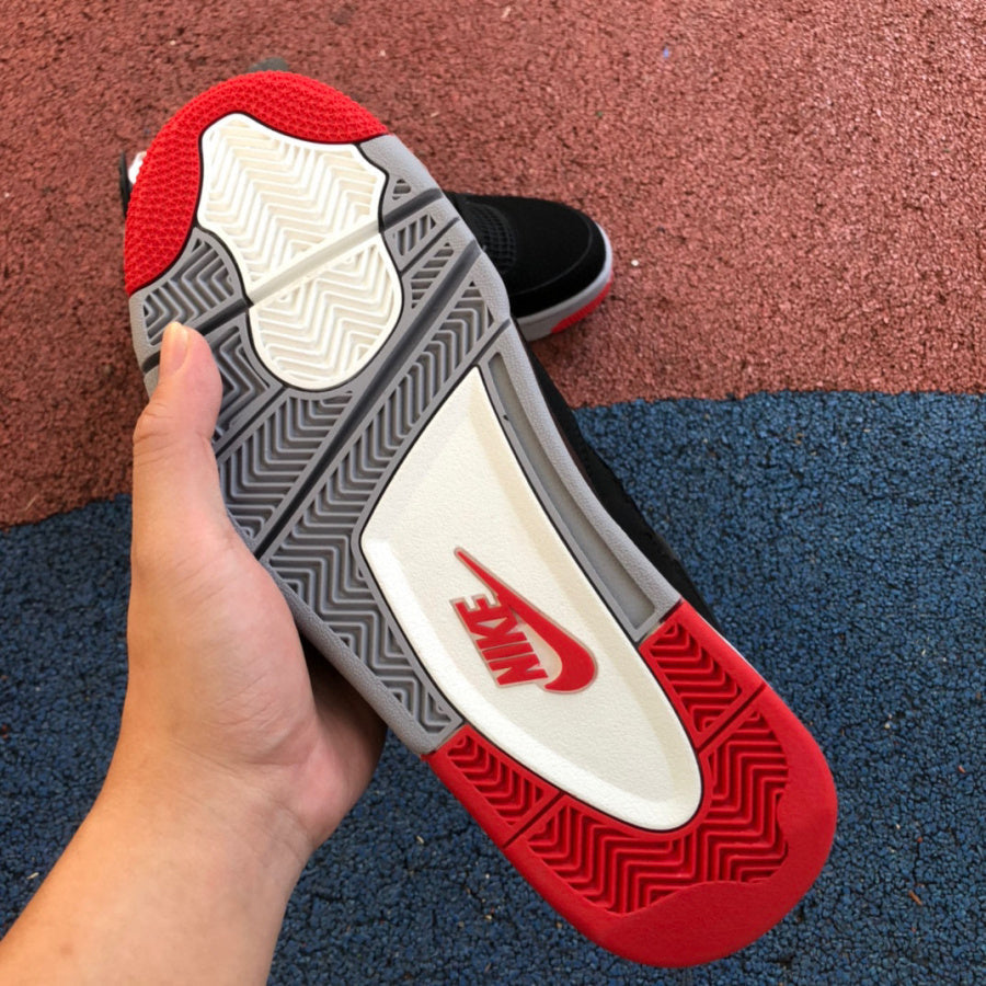 Air Jordan 4