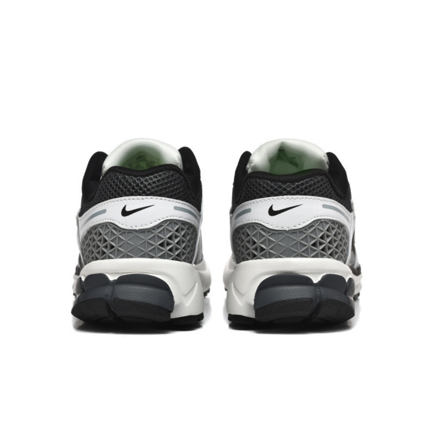 Nike Air Zoom Vomero 5