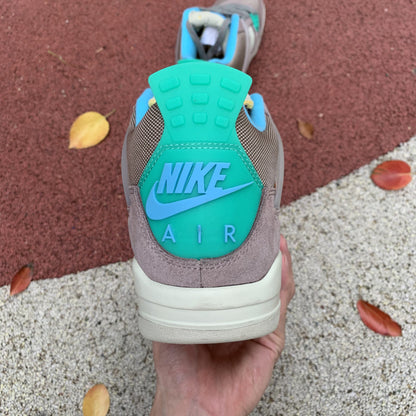Air Jordan 4