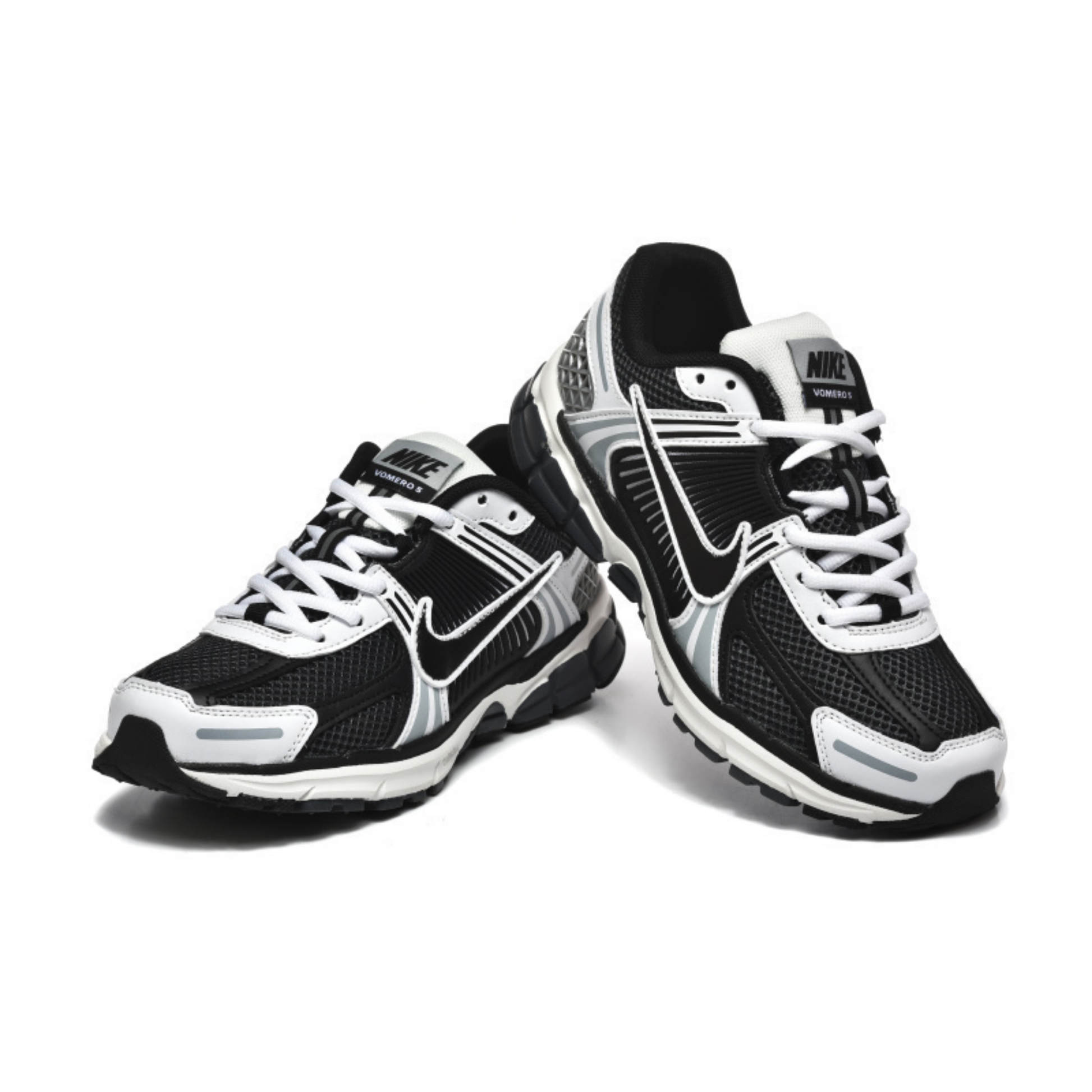 Nike Air Zoom Vomero 5