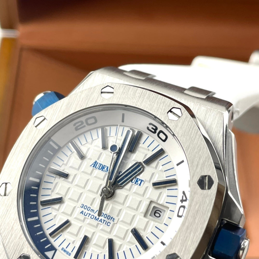 Royal Oak Medium