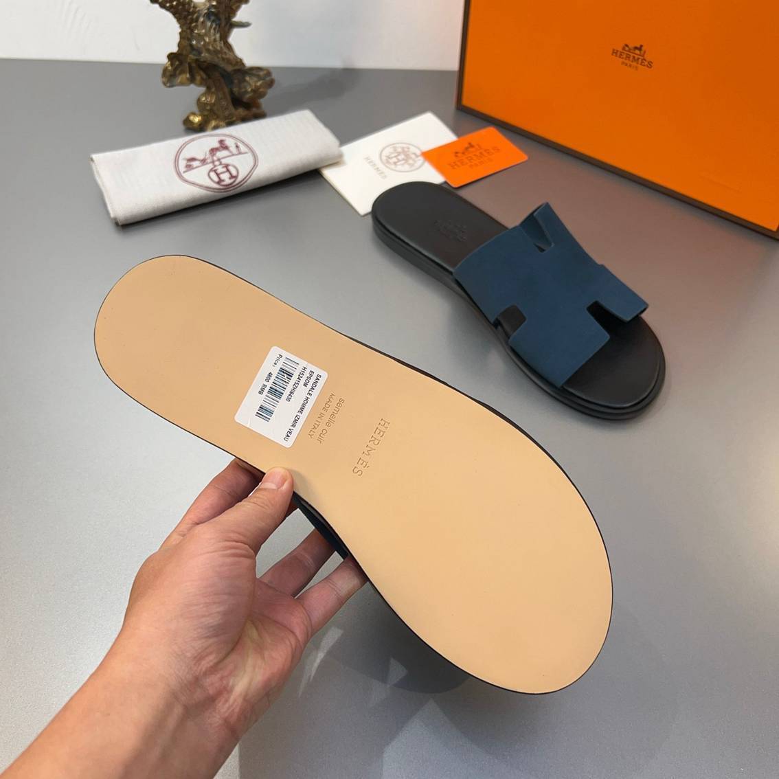 Chinelo Hermes