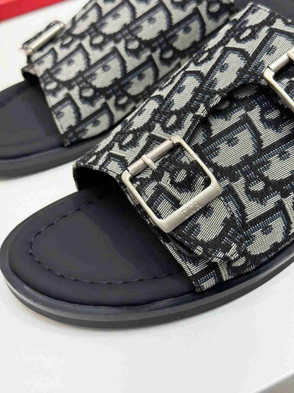 Chinelo Dior Slippers