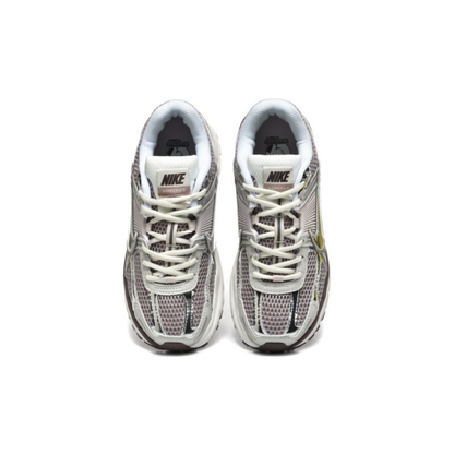 Nike Air Zoom Vomero 5