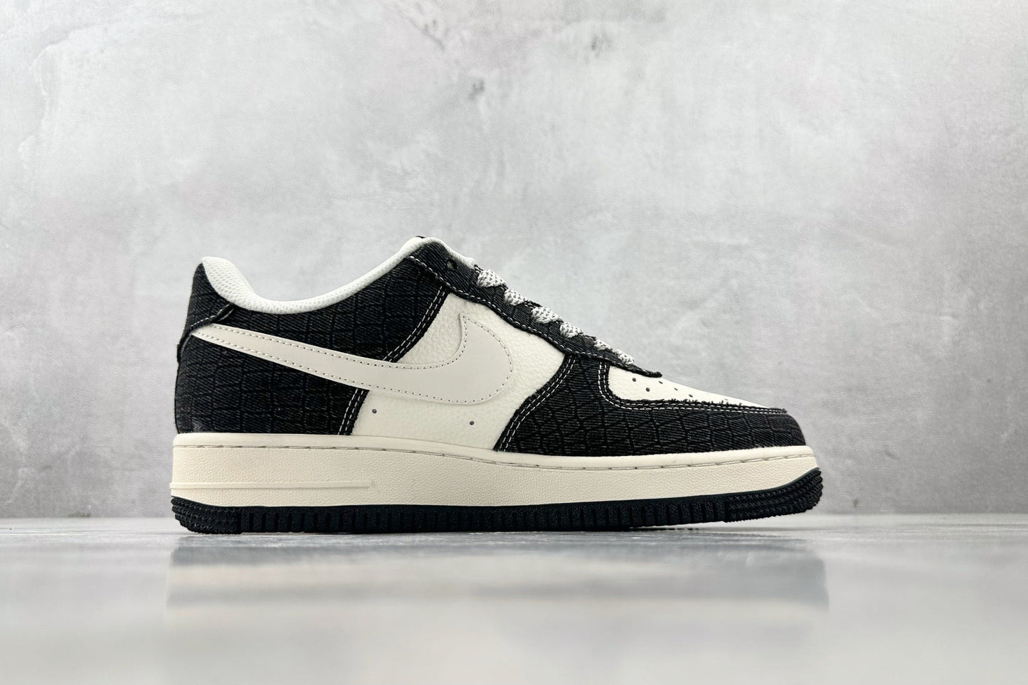 Louis Vuitton x Nike Air Force 1