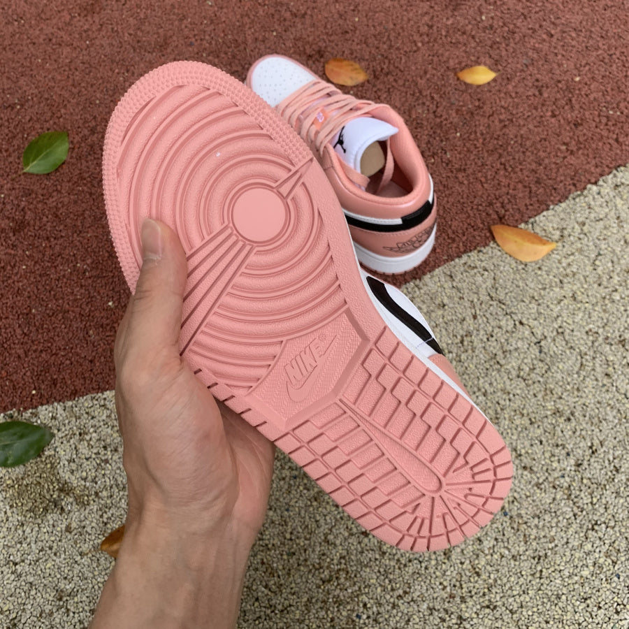 Jordan 1 Low