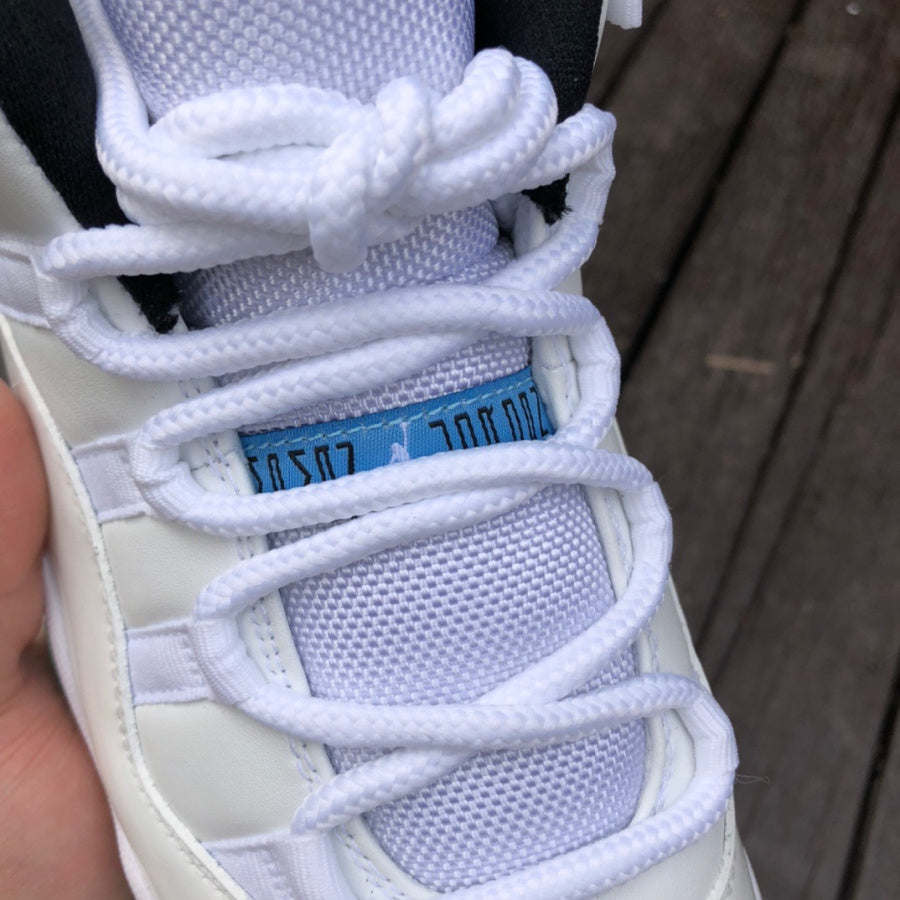 Air Jordan 11