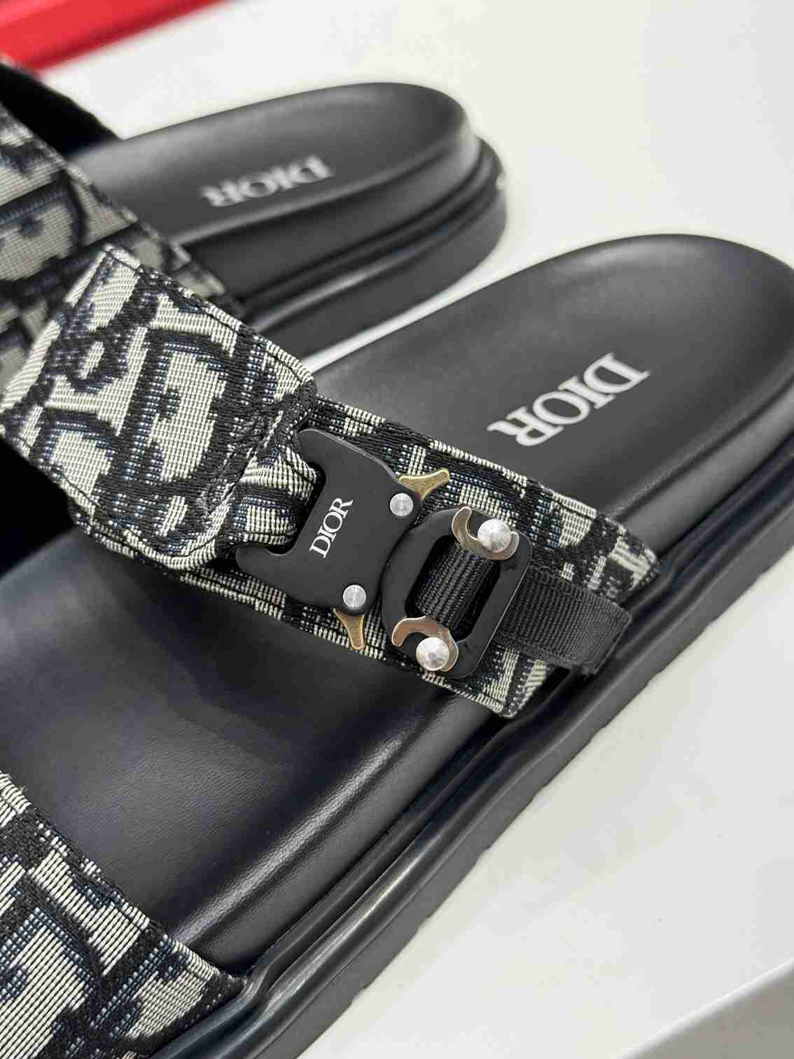 Dior Aqua Jacquard