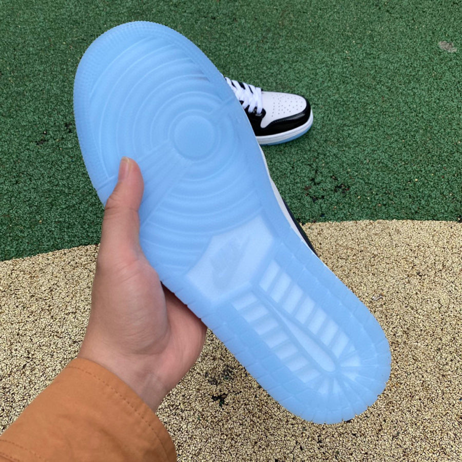 Jordan 1 Low