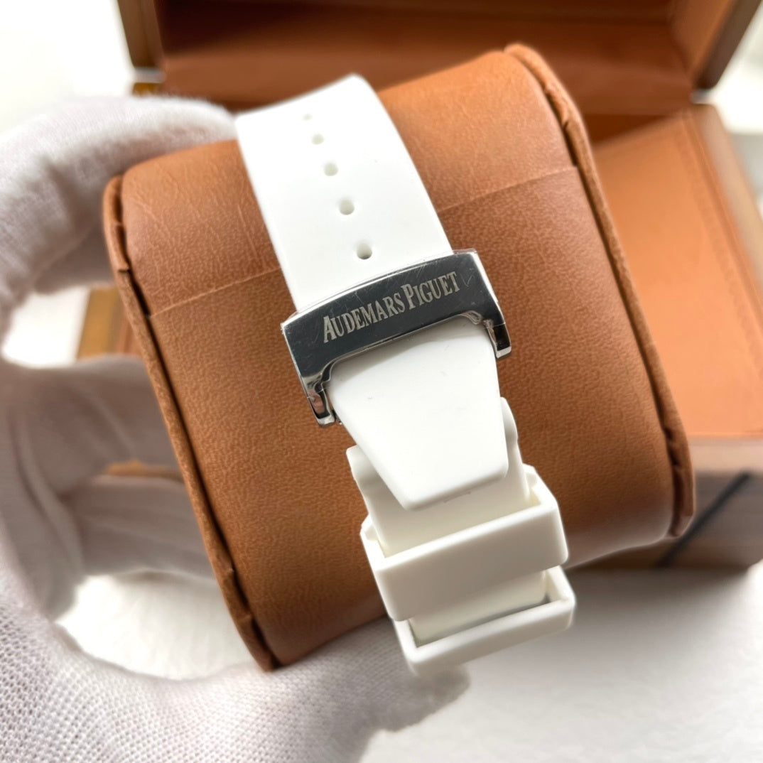 Royal Oak Medium