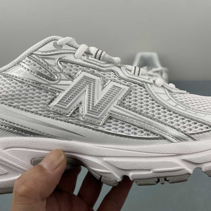 New Balance 740